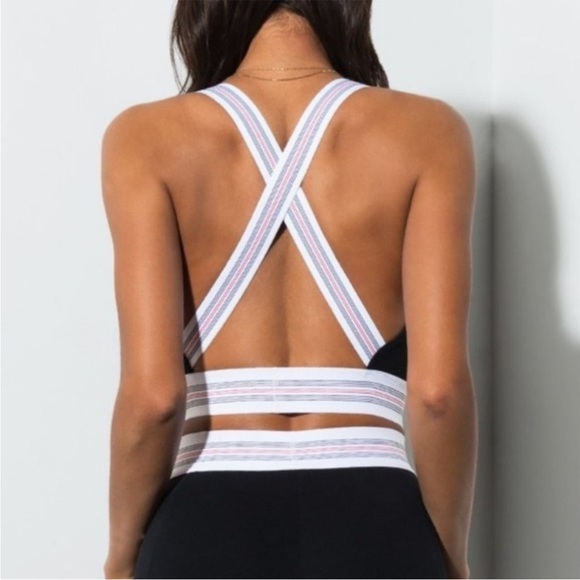 Champion Other - Champion black Criss cross striped 90s inspired sports bra size small